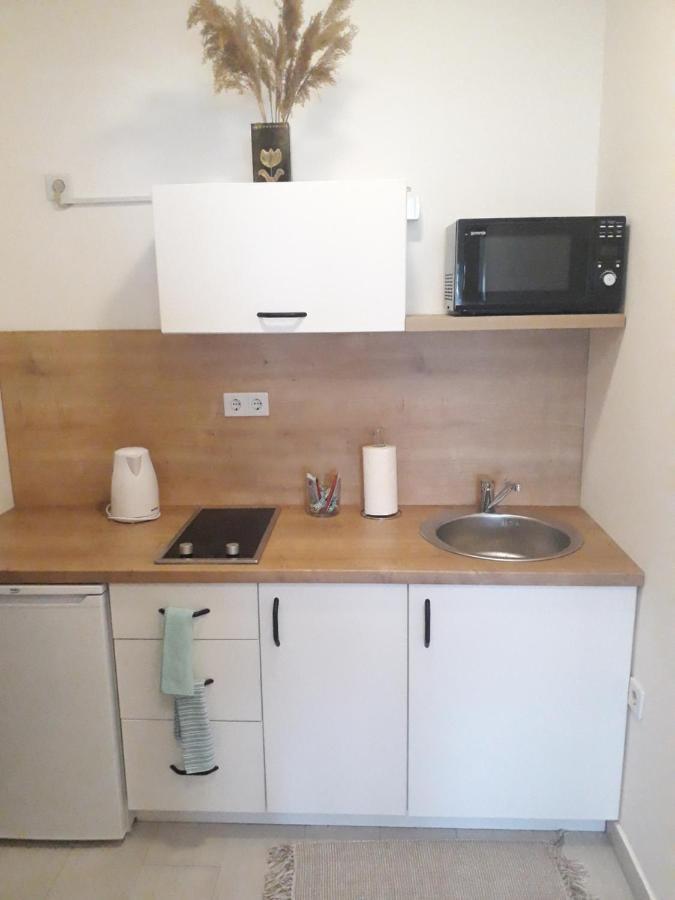 Studio Apartman Promenada SJJ Exteriör bild